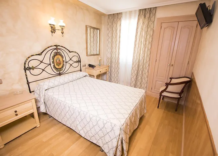 Julia Hotel Aranda de Duero